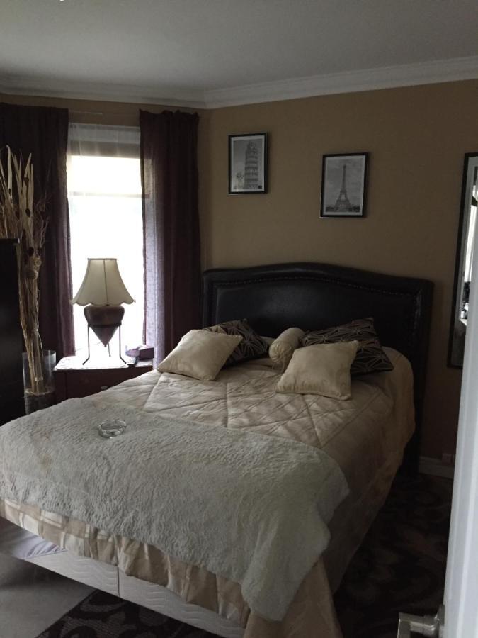 Chez Danny Hotel Montreal Bagian luar foto
